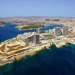 Luxury W/ Side Seaviews And Pool, Location Appartement