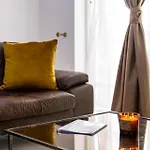 Luxury W/ Side Seaviews And Pool, Location * Sliema