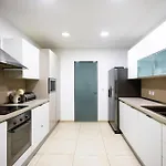 Luxury W/ Side Seaviews And Pool, Location Sliema