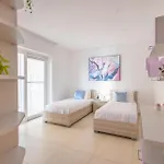 Luxury W/ Side Seaviews And Pool, Location * Sliema