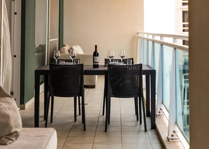 Appartement Luxury W/ Side Seaviews And Pool, Location Sliema
